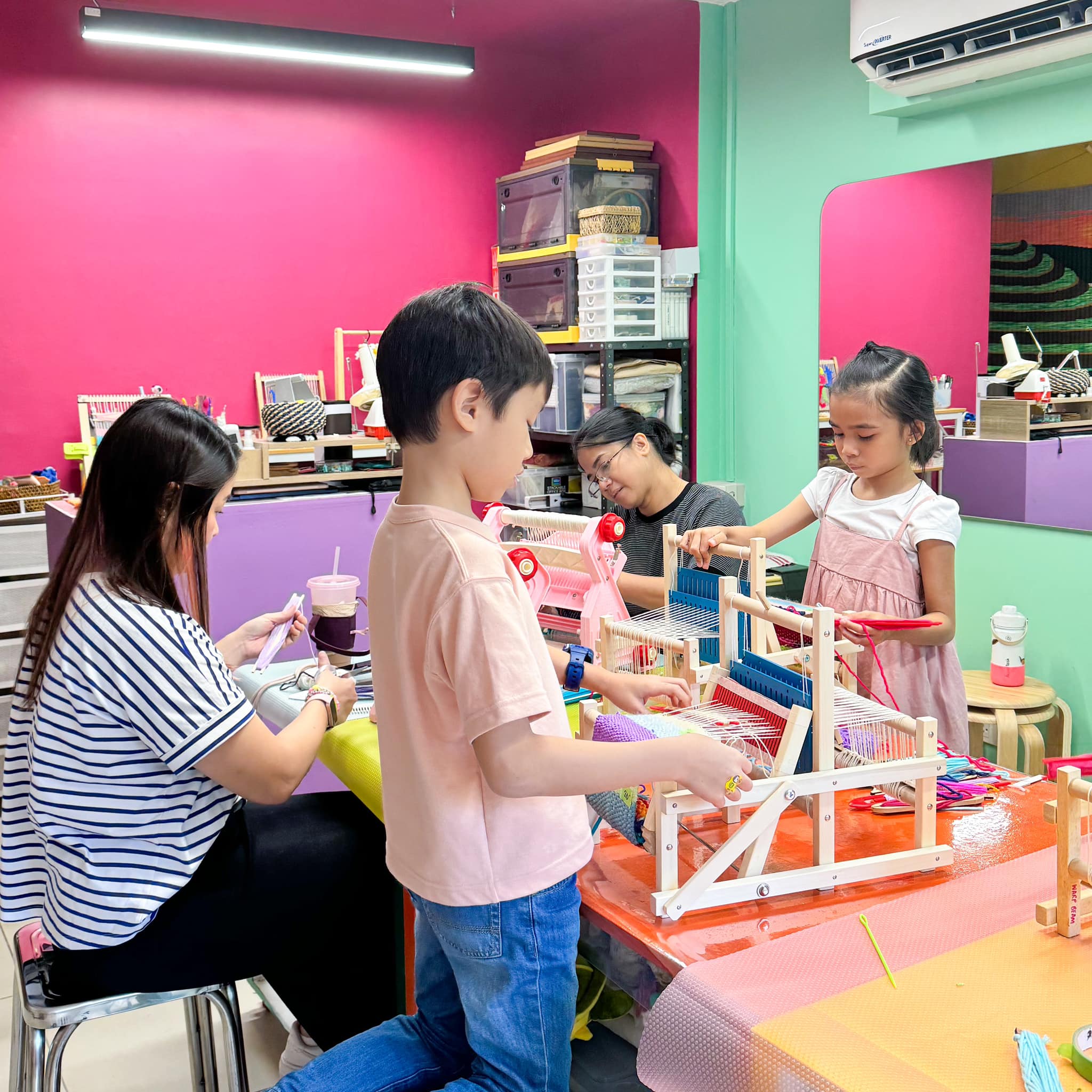 Heddle Loom Weaving Workshop