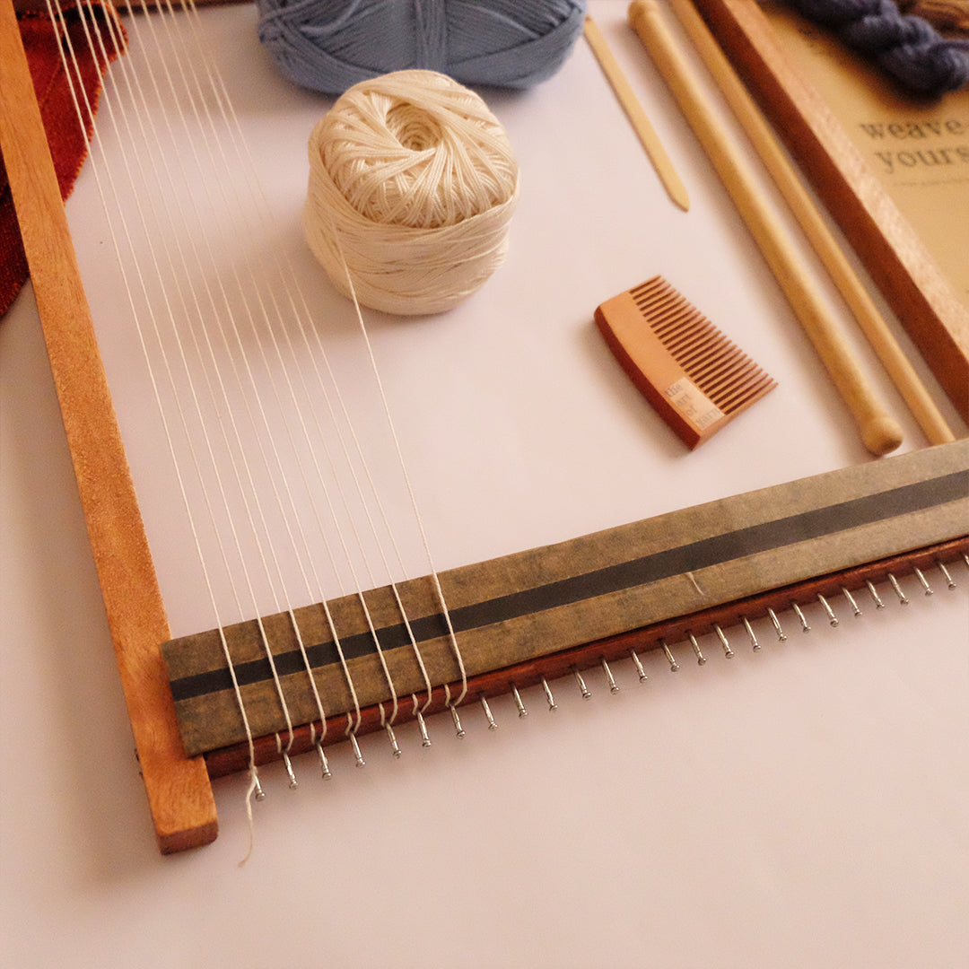 Square Loom Weaving Kit